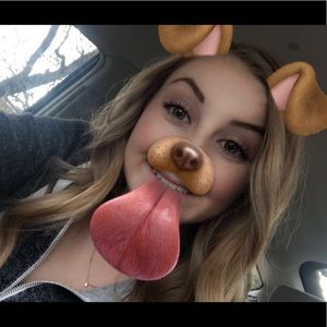 Meet your Posher, Kylee